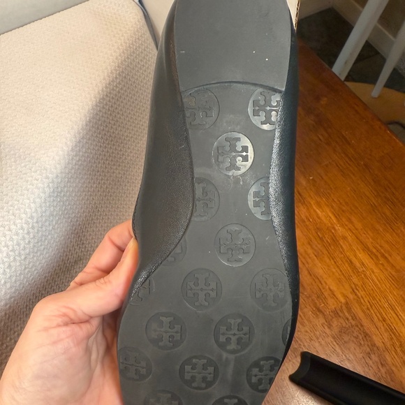 Tory Burch ballet shoes - Picture 3 of 5